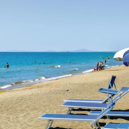 Gorgeous Apartment In Ladispoli Rm With Wifi *